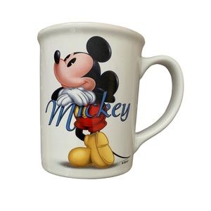 Disney Store Oversized 16oz Mickey Mouse Mug